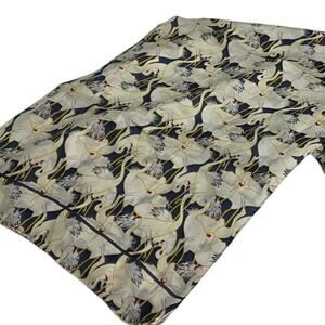 Vintage Museum  Fine Arts Boston 100% Silk Scarf Crane Bird Print Art Museum